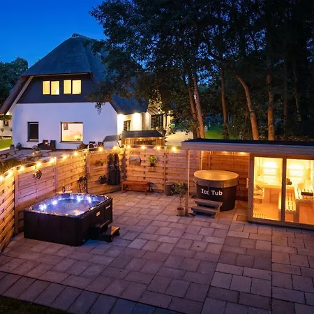 The Island Life Texel Met Jacuzzi Villa De Koog  Exterior photo